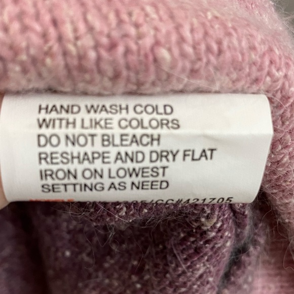 Lake Wear Silk Angora Women’s Size Large Cardigan Pink Purple Embroidered - Picture 10 of 10